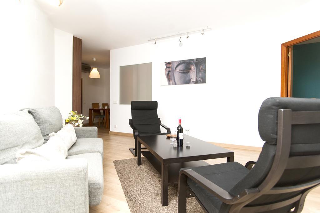 Apartment Bright Sagrada Familia Barcelona Bilik gambar