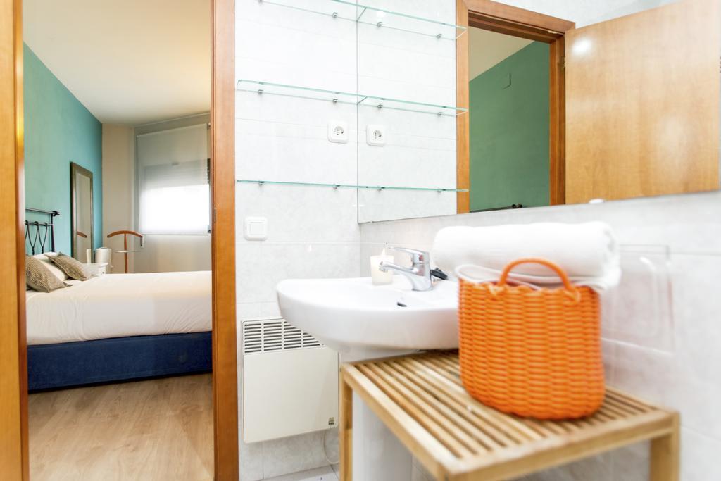 Apartment Bright Sagrada Familia Barcelona Bilik gambar